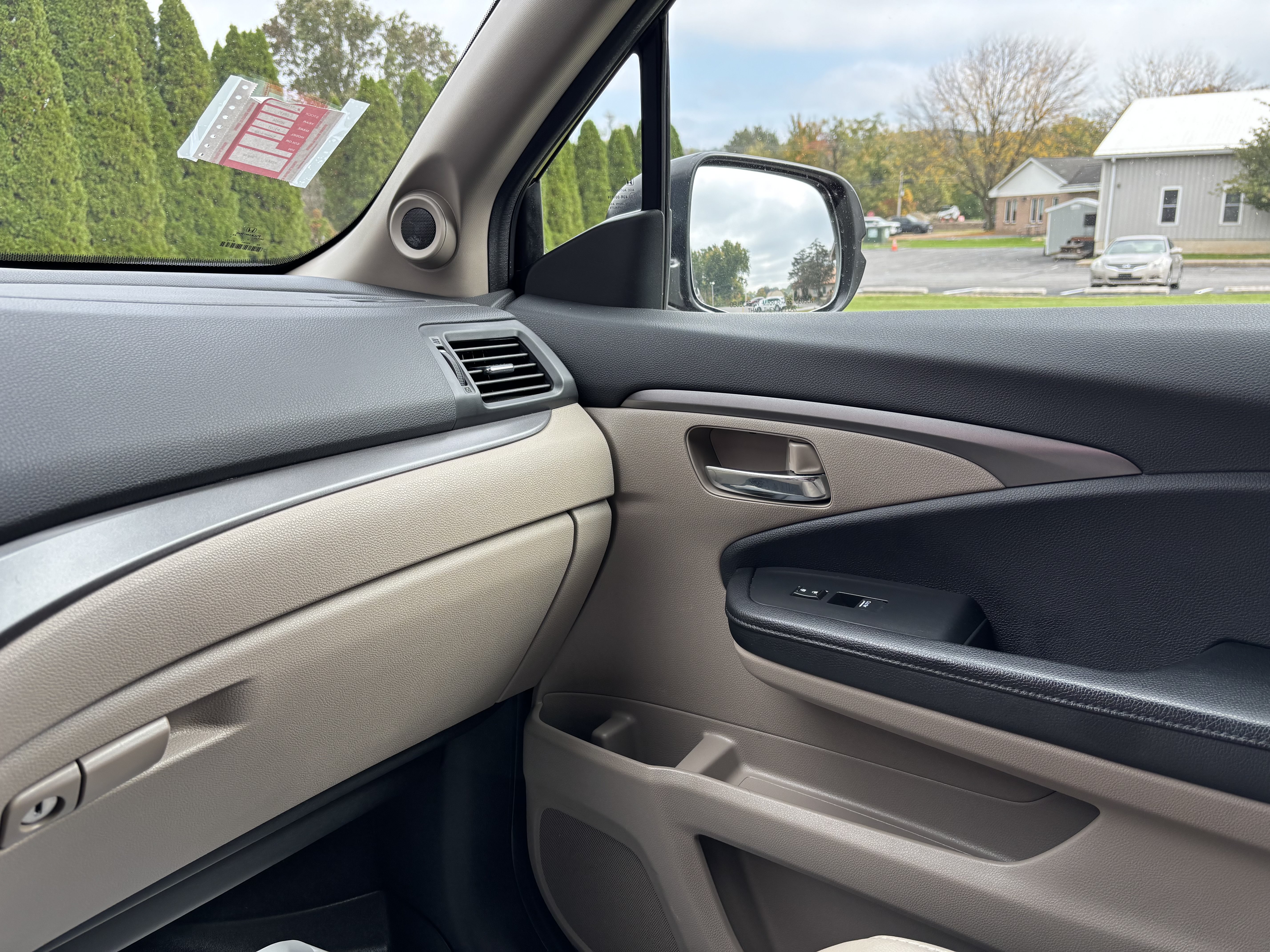 Used 2017 Honda Pilot EX-L image 24