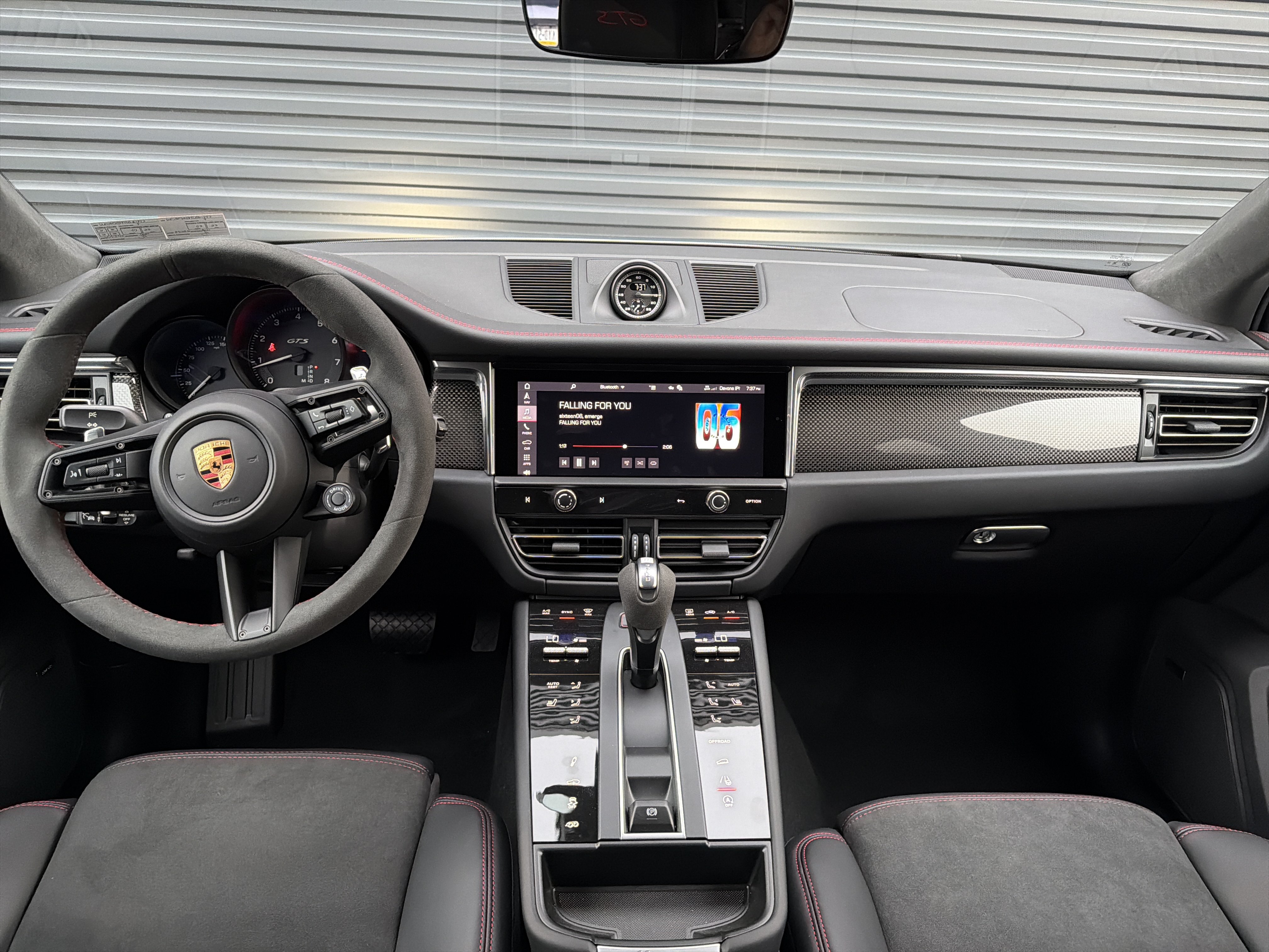 New 2026 Porsche Macan GTS AWD/4WD image 12
