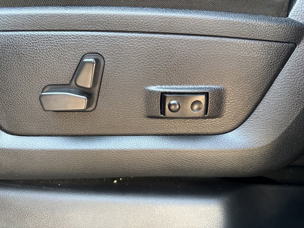 Used 2022 RAM 2500 Limited image 34