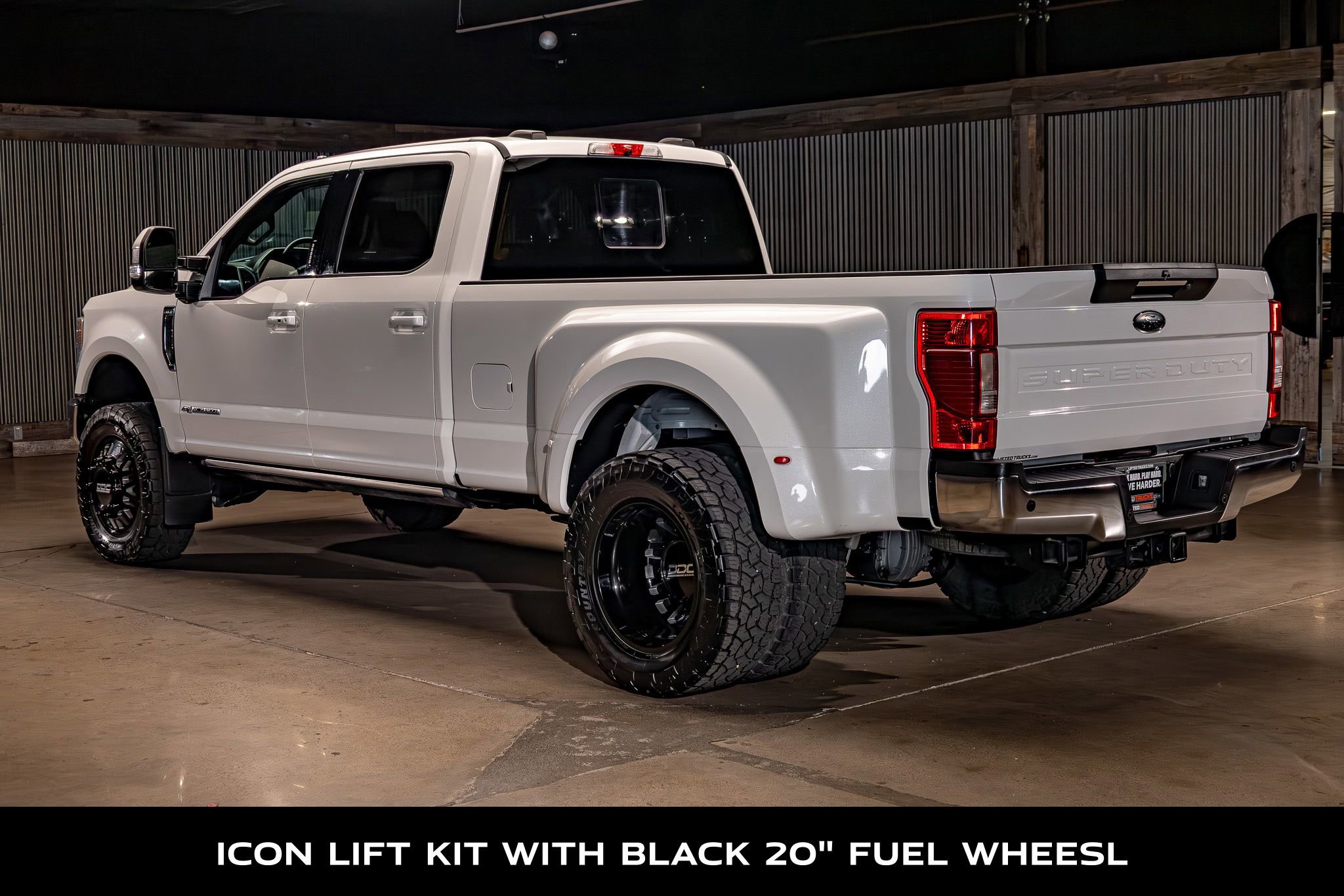 Used 2022 Ford F350 Lariat w/ Lariat Ultimate Package AWD/4WD image 6
