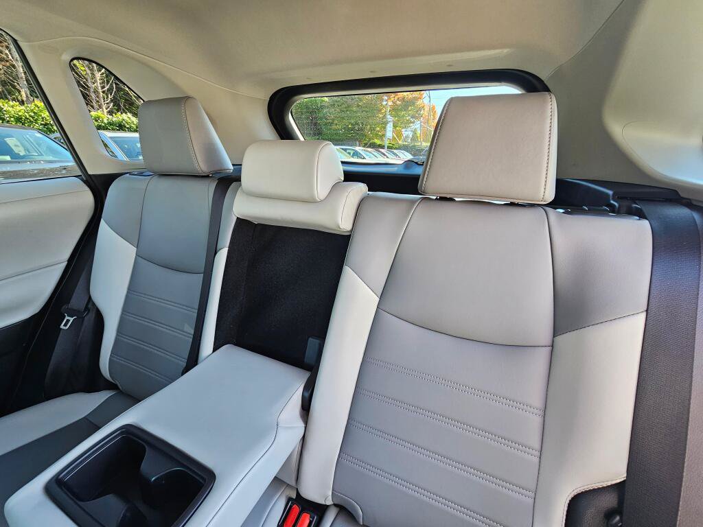 Used 2024 Toyota RAV4 XLE Premium w/ Weather Package AWD/4WD image 19