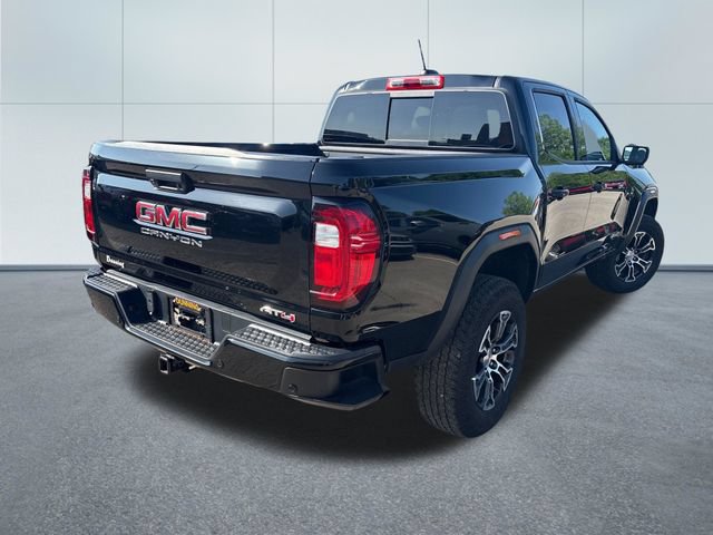 Used 2024 GMC Canyon AT4 w/ AT4 Premium Package AWD/4WD image 4
