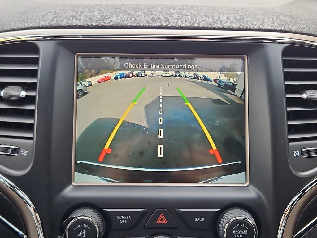 Used 2017 Jeep Grand Cherokee Limited image 19