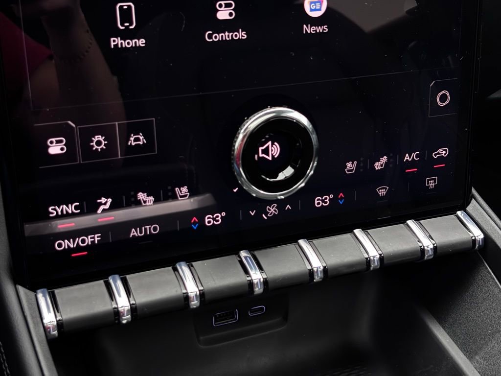 New 2026 GMC Terrain Elevation w/ Elevation Premium Package image 28