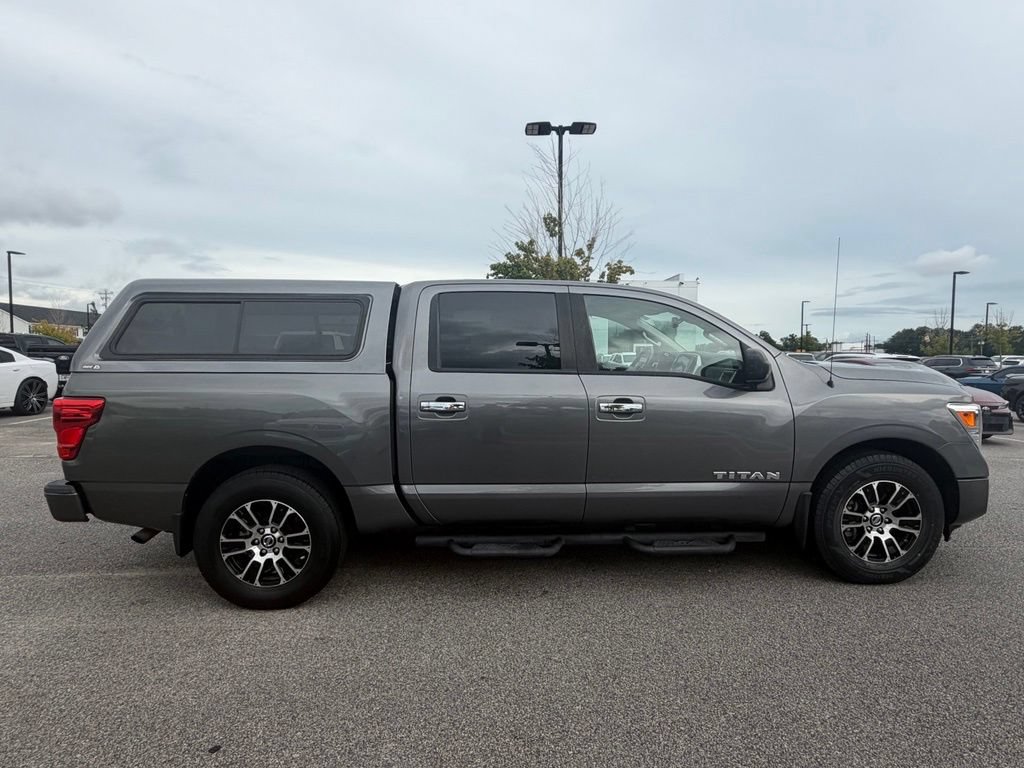 Used 2021 Nissan Titan SV w/ SV Convenience Package RWD image 21