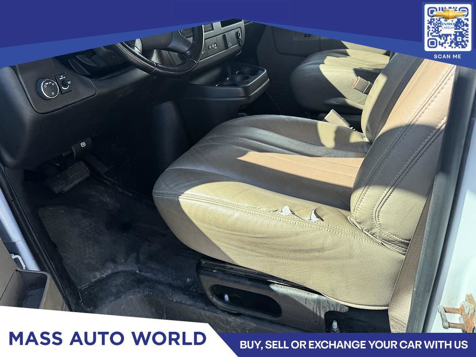 Used 2020 Chevrolet Express 2500 w/ Driver Convenience Package image 11