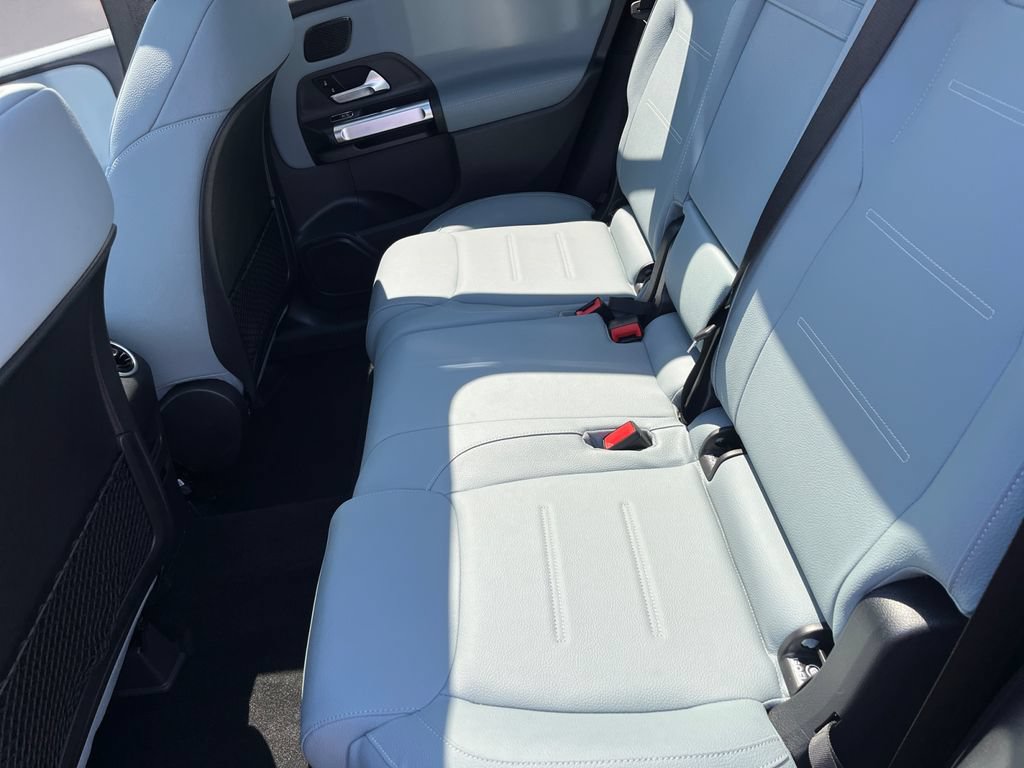 Certified 2026 Mercedes-Benz GLB 250 4MATIC image 13