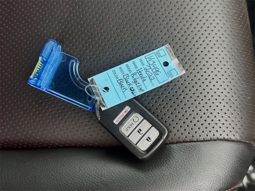 Used 2022 Honda Ridgeline Black Edition image 37