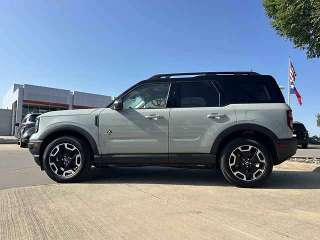 Used 2024 Ford Bronco Sport Outer Banks AWD/4WD image 2