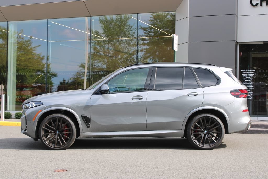 Used 2026 BMW X5 xDrive40i w/ M Sport Package AWD/4WD image 6