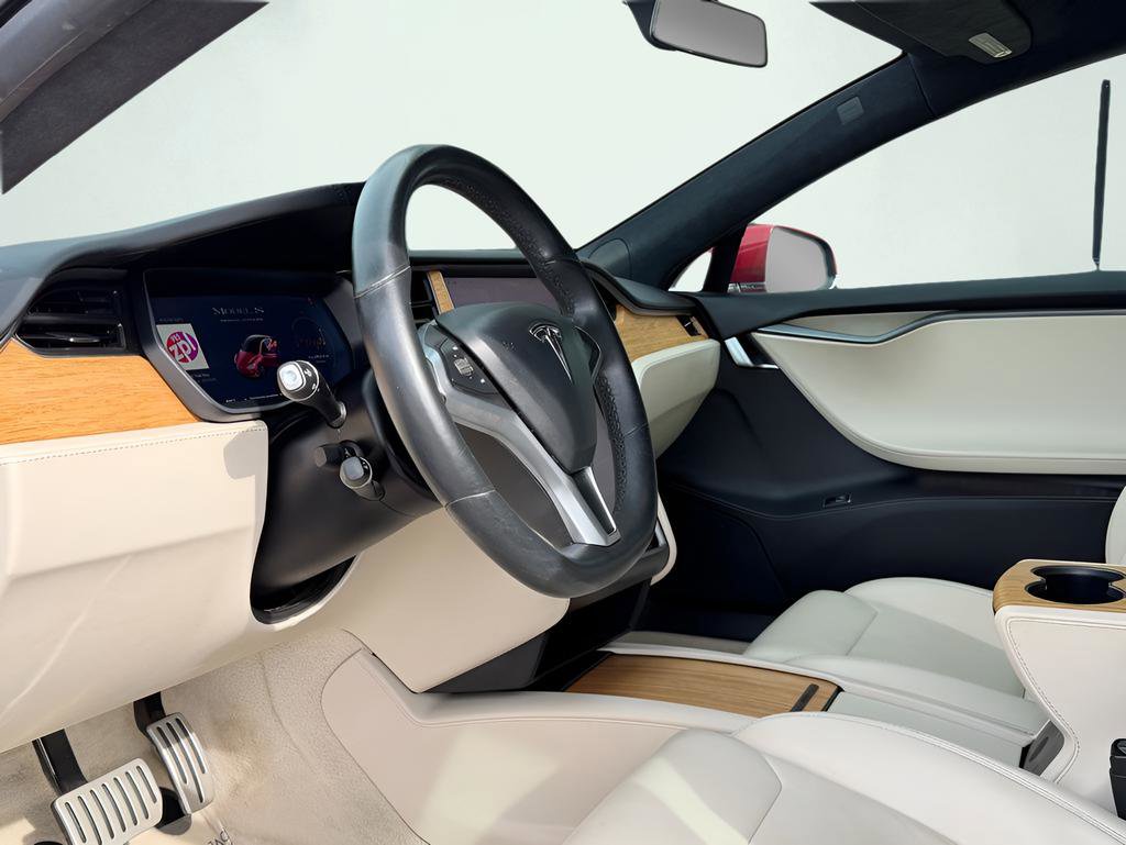 Used 2019 Tesla Model S Performance image 2