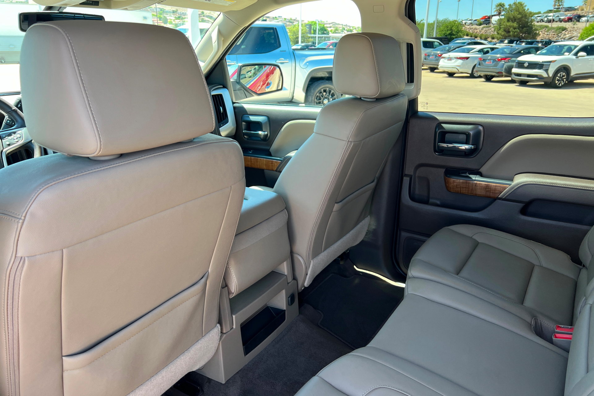Used 2018 GMC Sierra 1500 SLT w/ SLT Premium Package AWD/4WD image 20