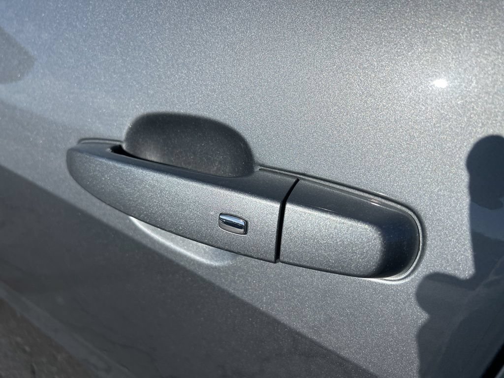 Used 2024 Chevrolet Malibu RS FWD image 24