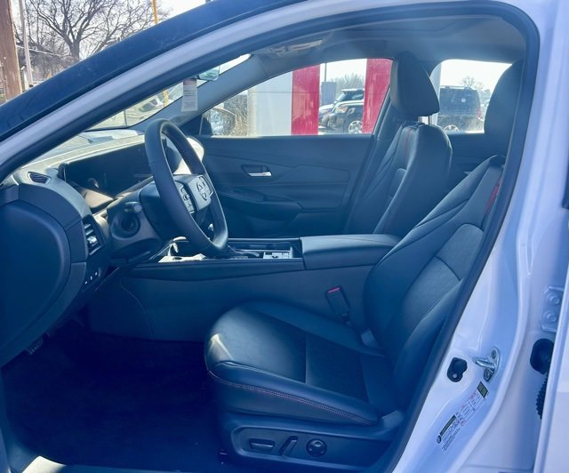 New 2026 Nissan Sentra SR image 7