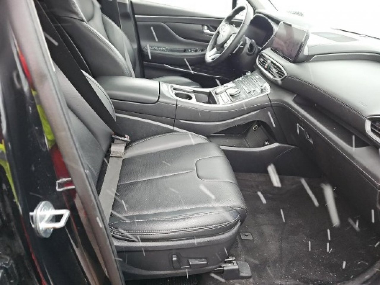 Used 2023 Hyundai Santa Fe SEL w/ Premium Package image 10