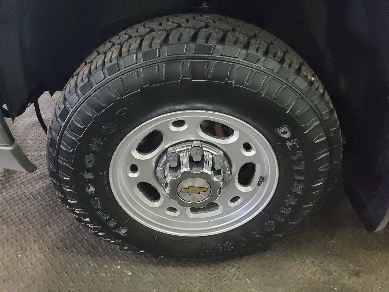 Used 2003 Chevrolet Silverado 2500 LT AWD/4WD image 17