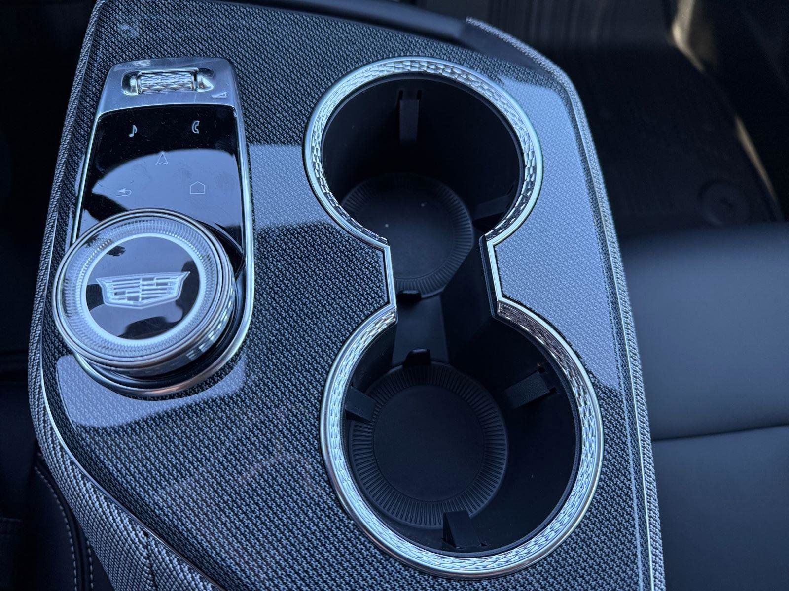 New 2026 Cadillac Optiq Sport 1 image 28