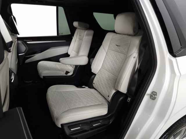 Certified 2025 Cadillac Escalade Sport Platinum image 50