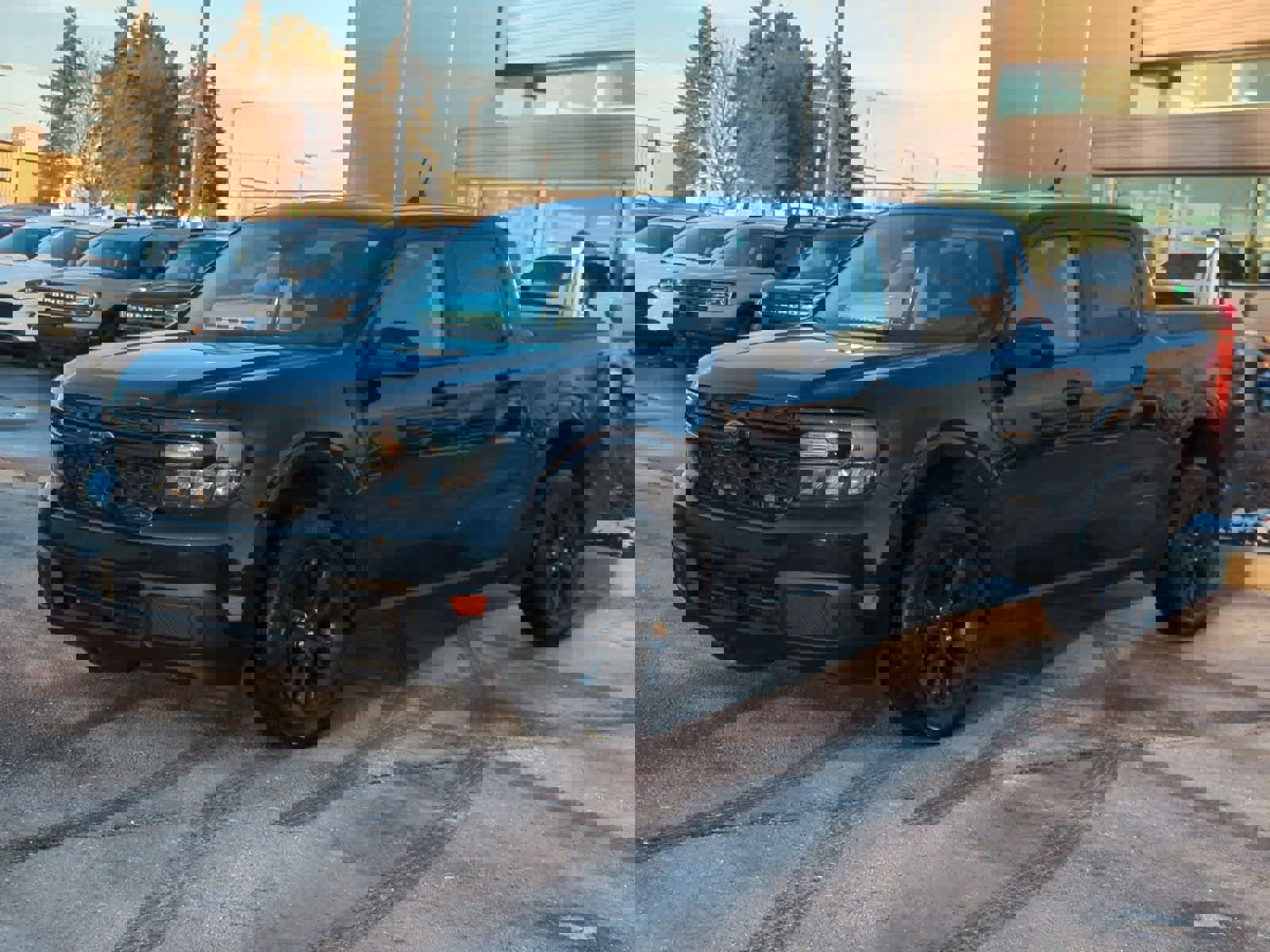 Certified 2023 Ford Maverick XLT w/ Black Appearance Package image 4