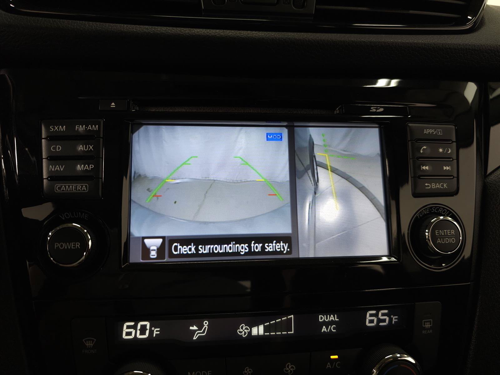 Used 2018 Nissan Rogue Sport SV w/ SV Technology Package AWD/4WD image 25