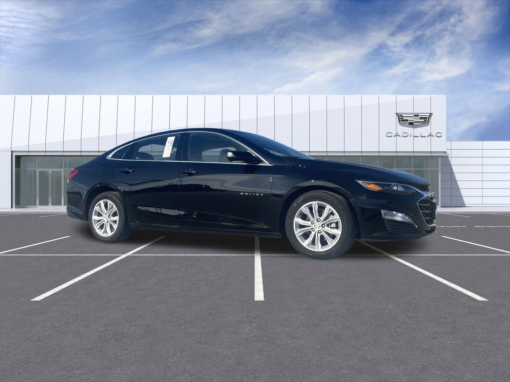 Used 2025 Chevrolet Malibu LT
