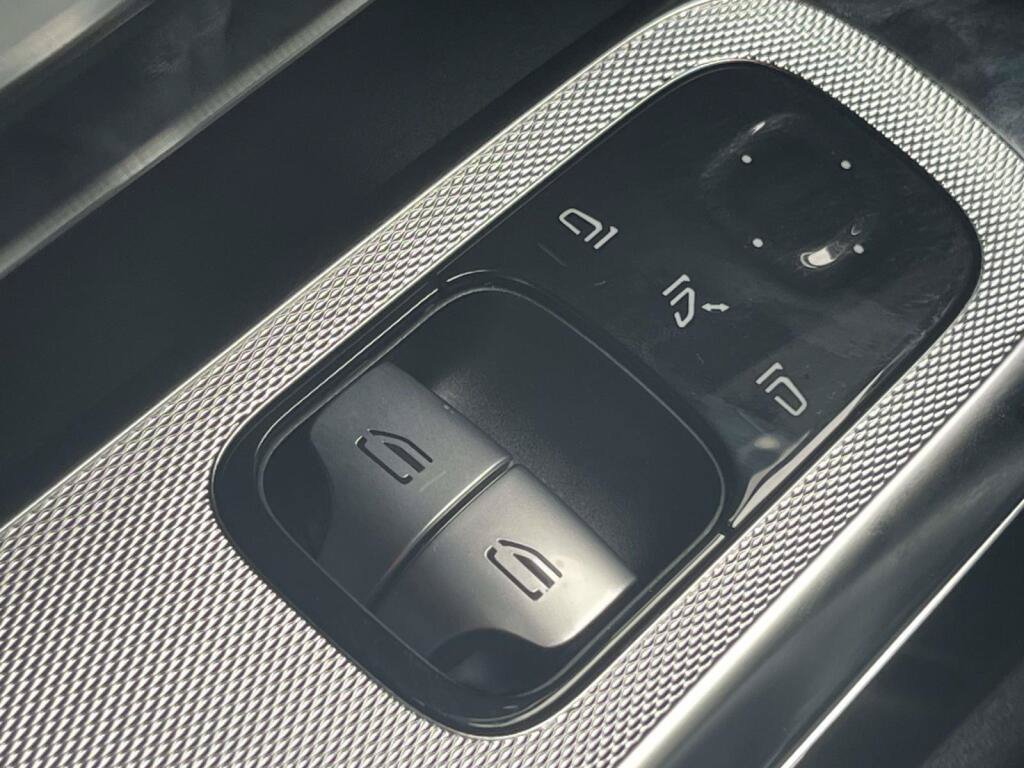 Certified 2024 Mercedes-Benz CLE 53 AMG 4MATIC image 31