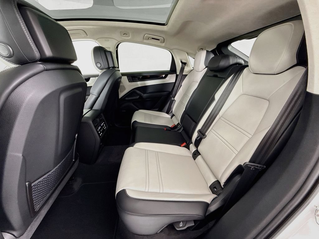 New 2026 Porsche Cayenne S AWD/4WD image 24