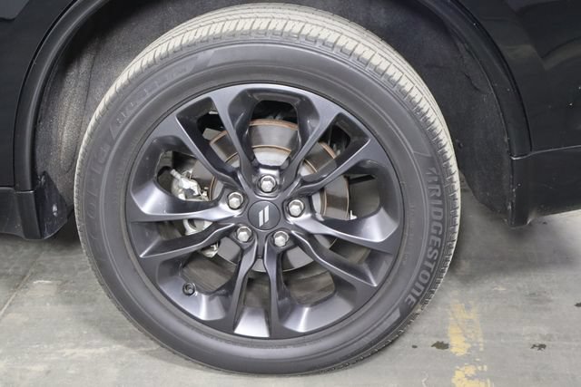 Used 2024 Dodge Durango SXT w/ SXT Blacktop Group AWD/4WD image 41