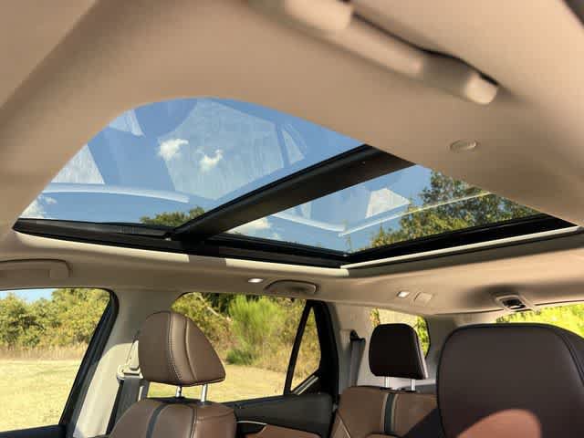 Certified 2025 Honda Pilot Elite image 32