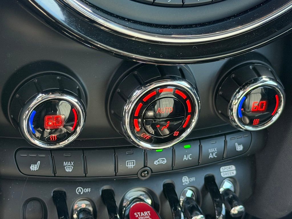 Used 2021 MINI Cooper S image 21