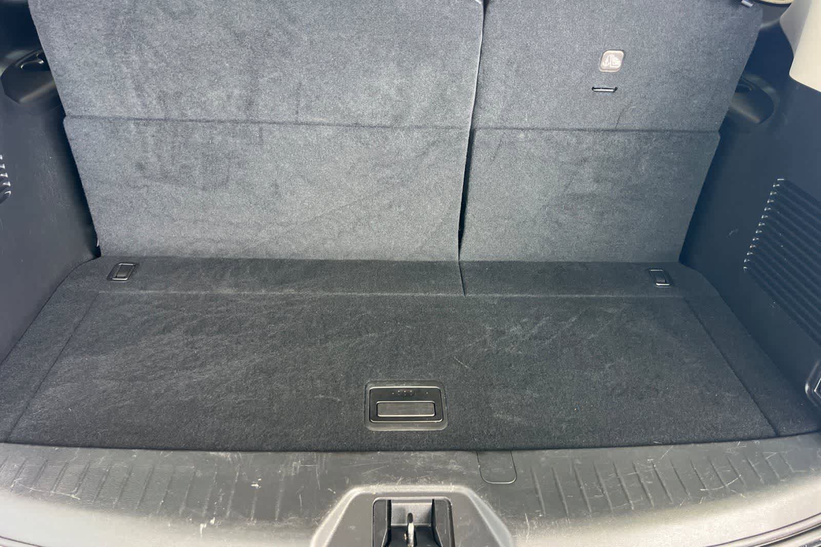 Certified 2024 Nissan Armada SL RWD image 19