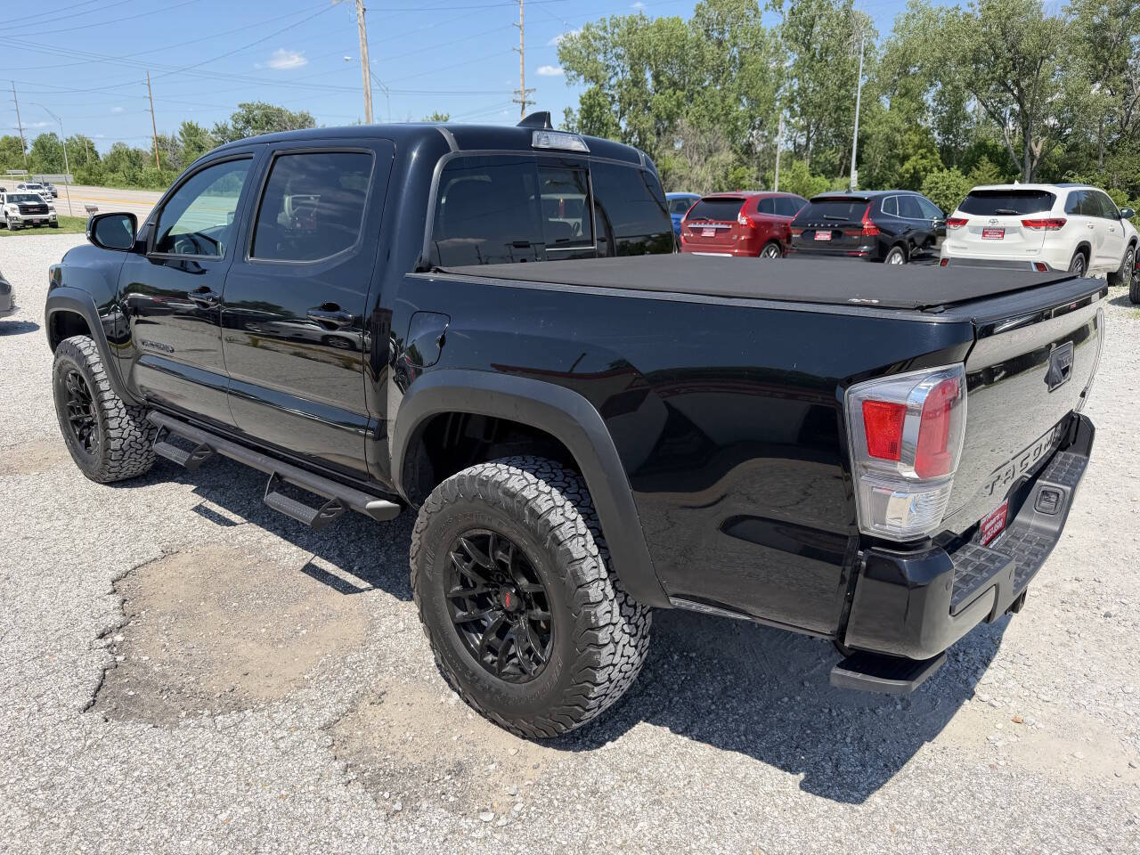 Used 2022 Toyota Tacoma TRD Off-Road w/ TRD Premium Off Road Package AWD/4WD image 5