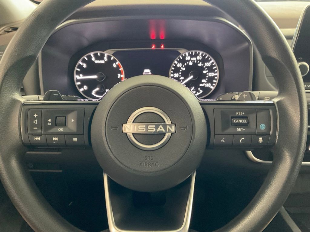 Used 2023 Nissan Rogue SV AWD/4WD image 12