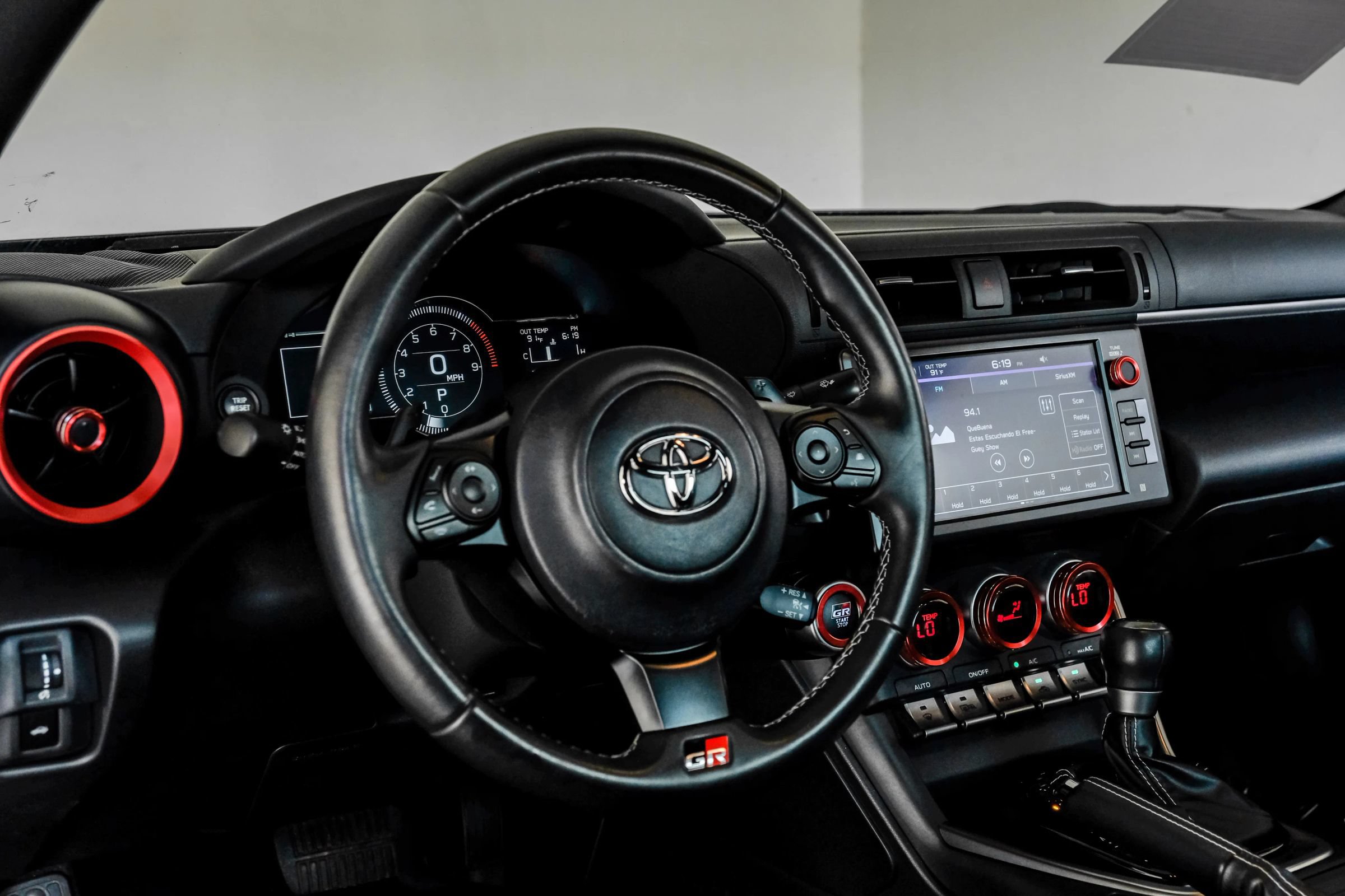 Used 2024 Toyota GR86 RWD image 13