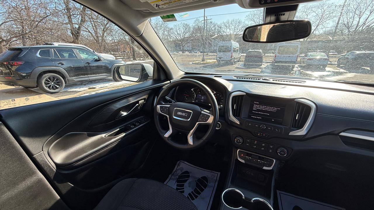 Used 2022 GMC Terrain SLE FWD image 12