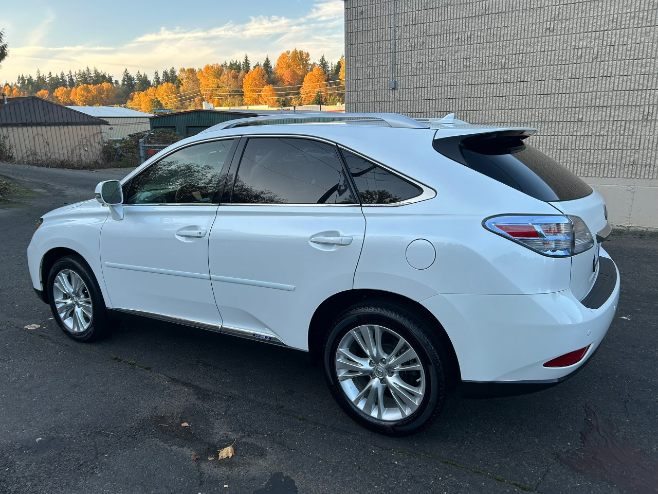 Used 2011 Lexus RX 450h AWD image 7