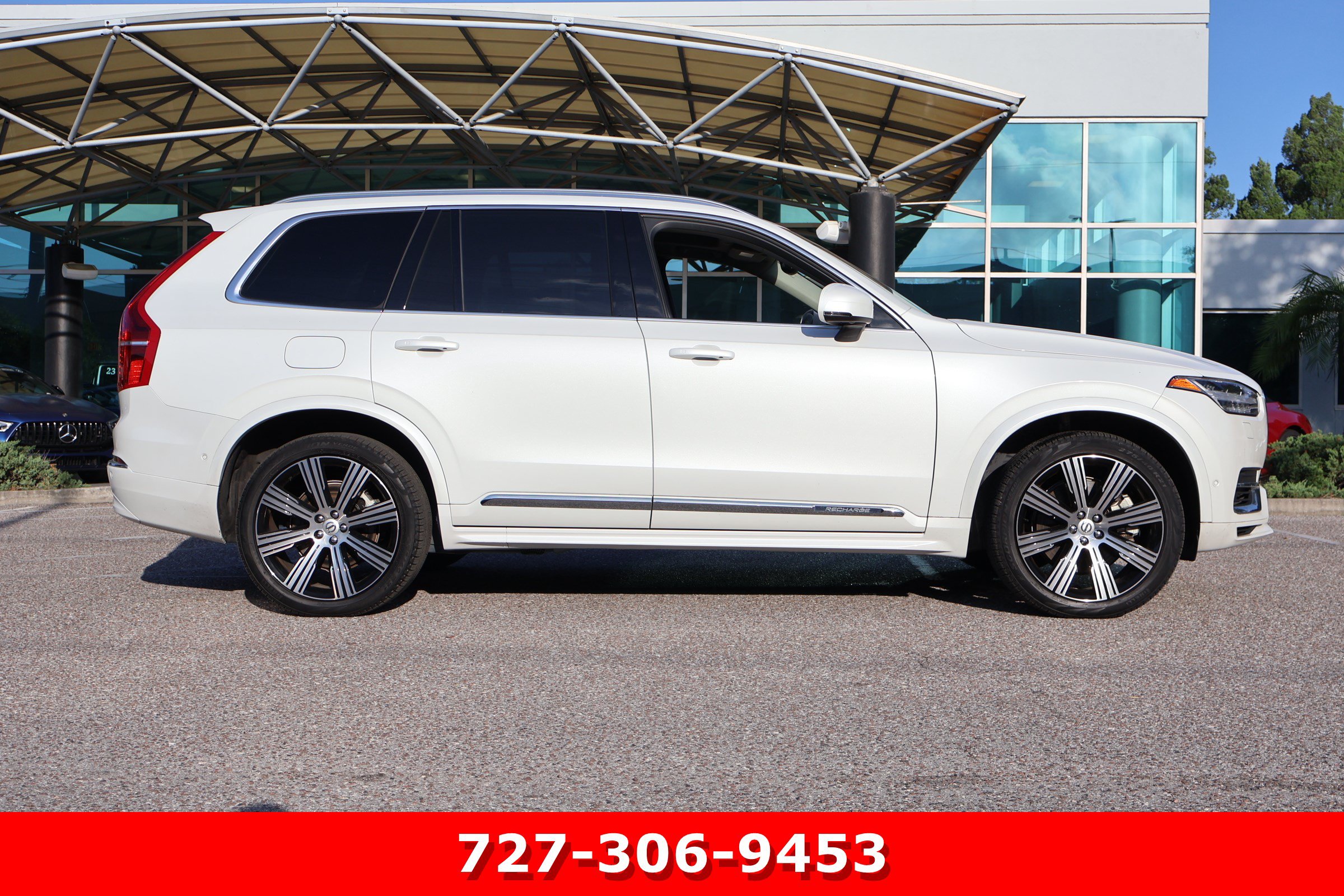 Used 2024 Volvo XC90 T8 Plus w/ Protection Package Premier AWD/4WD image 11