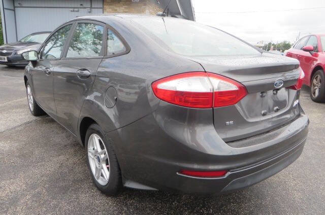 Used 2019 Ford Fiesta SE image 39