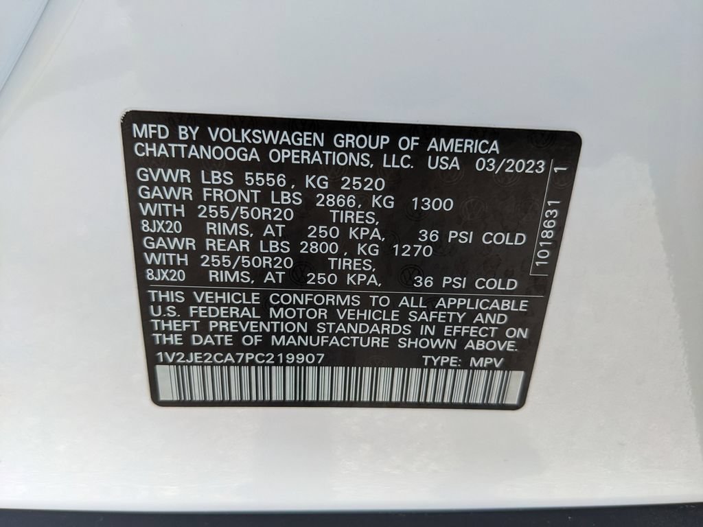 Certified 2023 Volkswagen Atlas Cross Sport SE w/ Panoramic Sunroof Package FWD image 35