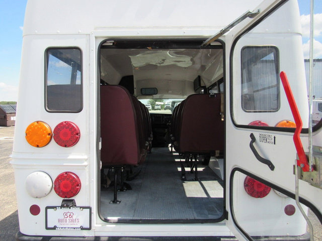 Used 2007 Chevrolet Express 3500 w/ School Bus Package RWD image 20