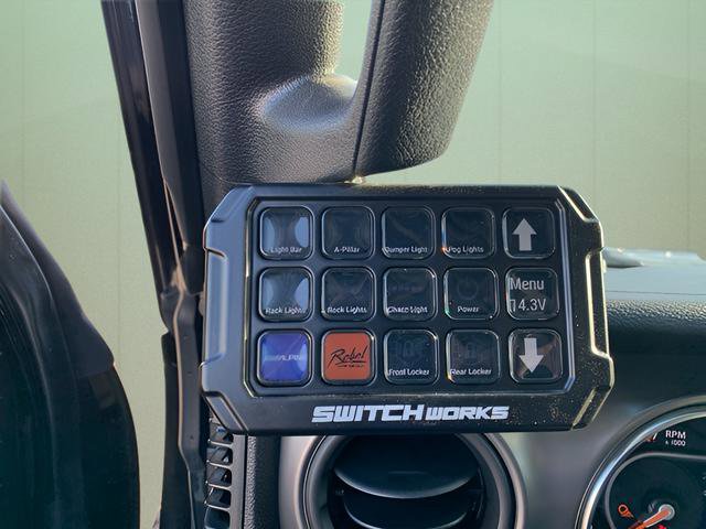 Used 2023 Jeep Gladiator Willys image 47