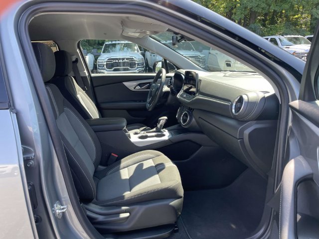 Certified 2024 Chevrolet Blazer LT w/ Convenience Package FWD image 14