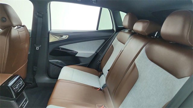 Used 2023 Volkswagen ID.4 2WD image 29