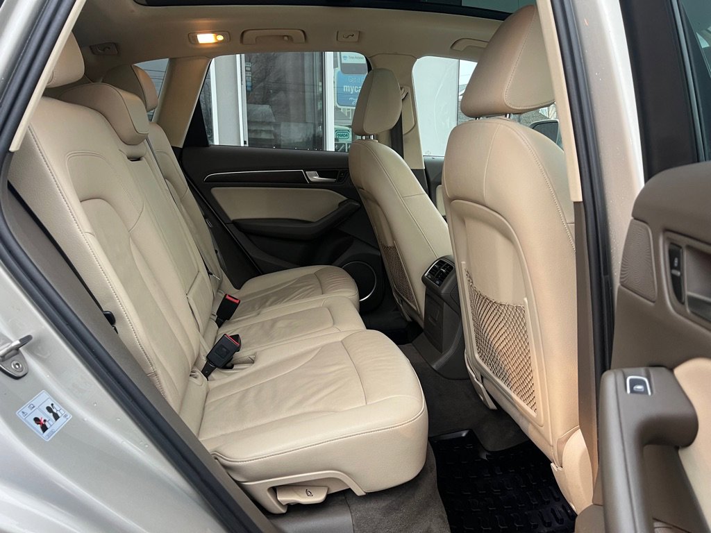 Used 2016 Audi Q5 2.0T Premium Plus AWD/4WD image 19