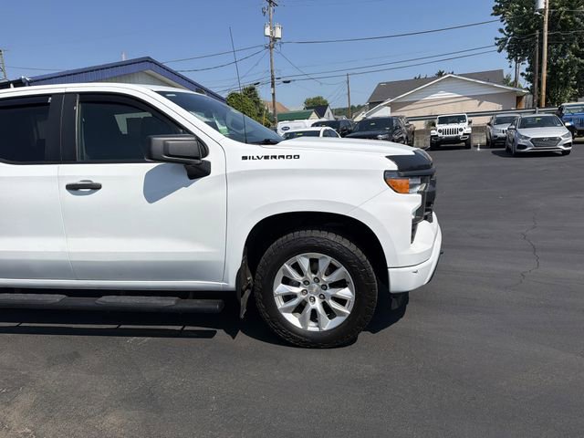 Used 2023 Chevrolet Silverado 1500 Custom w/ LPO, Dark Essentials Package AWD/4WD image 2