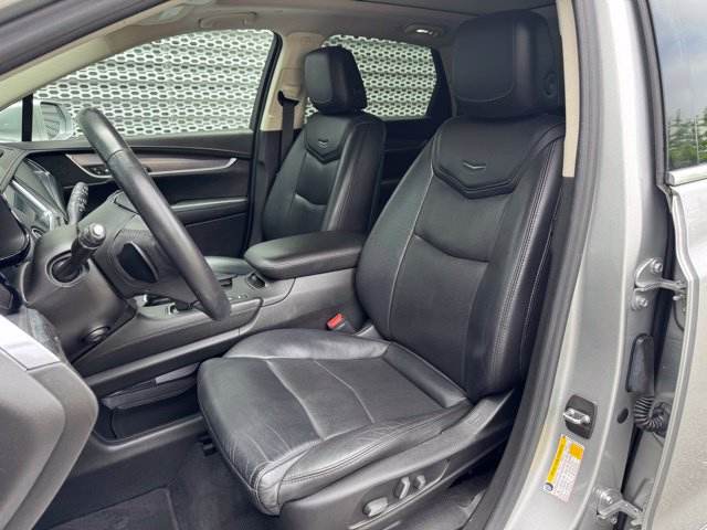 Used 2018 Cadillac XT5 Premium Luxury FWD image 9