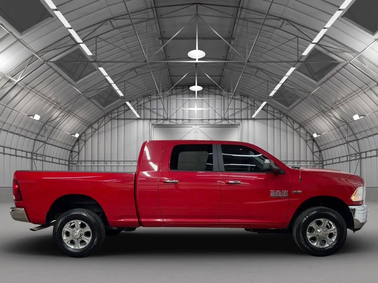 Used 2014 RAM 2500 SLT AWD/4WD image 7