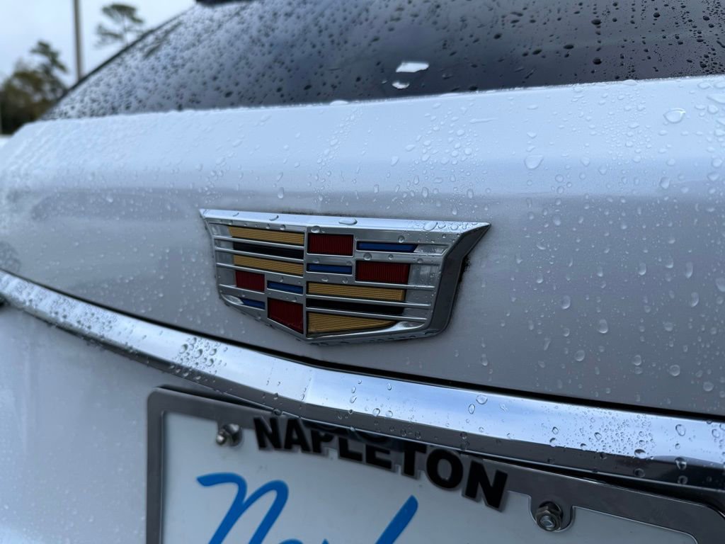 Used 2018 Cadillac XT5 Platinum w/ Driver Assist Package image 13