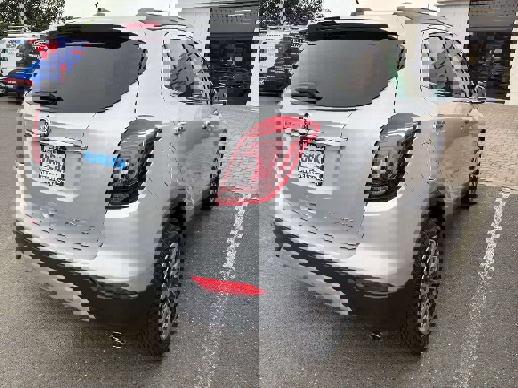 Used 2022 Buick Encore Preferred w/ Safety Package image 5