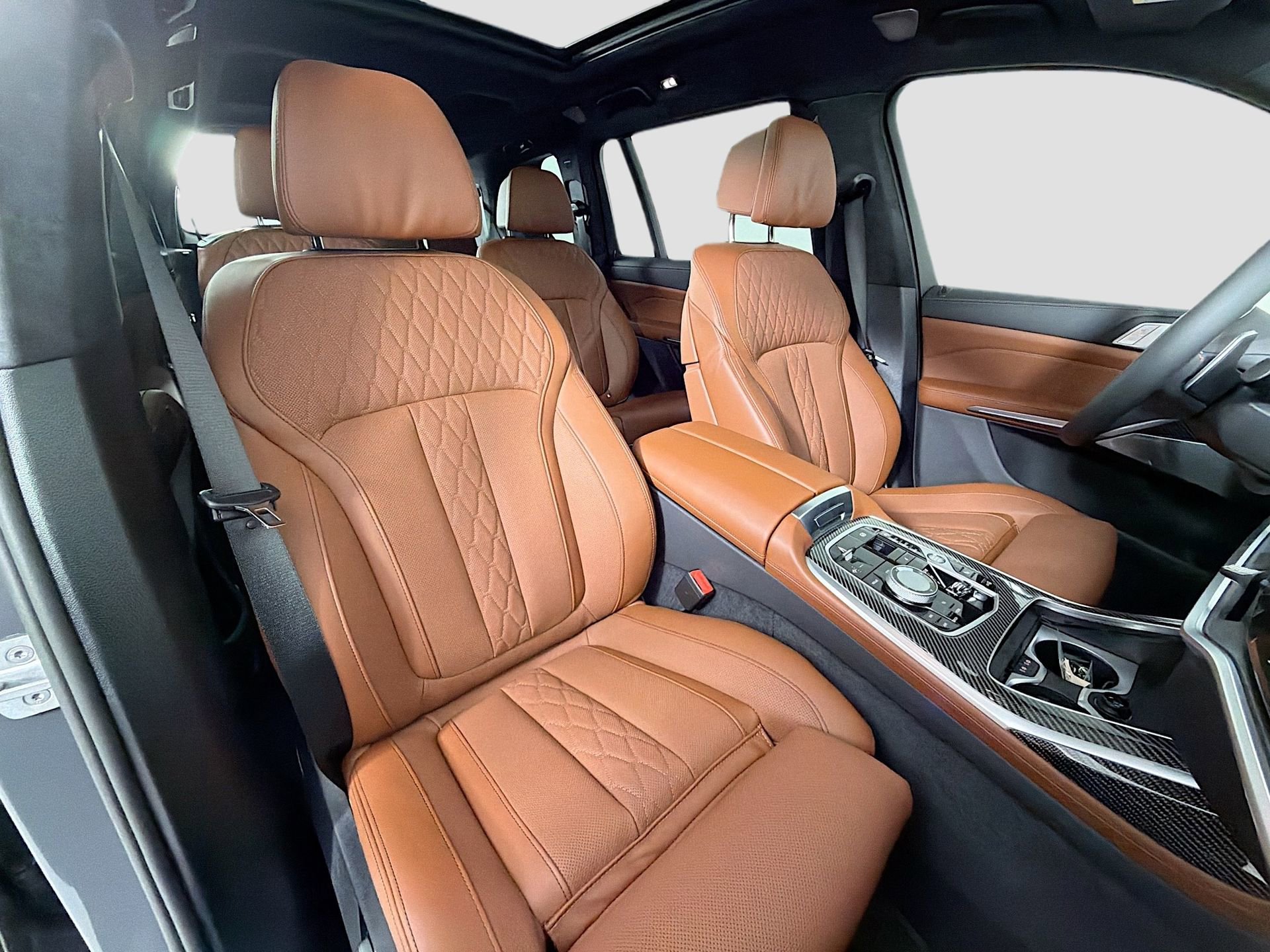 Certified 2026 BMW X7 M60i image 31